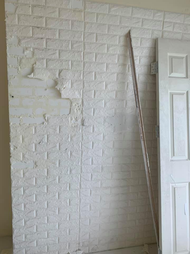 cách tẩy keo xốp dán tường